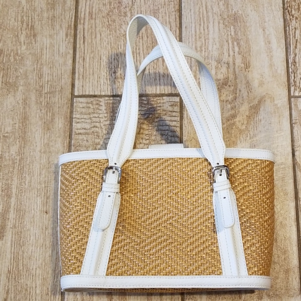 Maxximum straw white leather bag